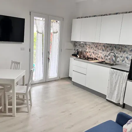 Casa Sul Mare Con Splendida Terrazza アパート *