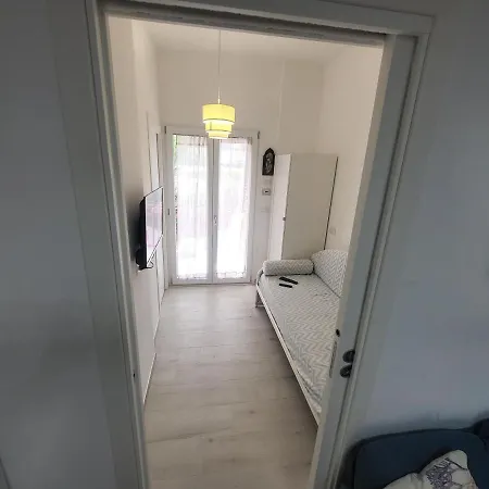 Apartament Casa A 25 M Dal Mare Con Terrazza E Parcheggio Formia